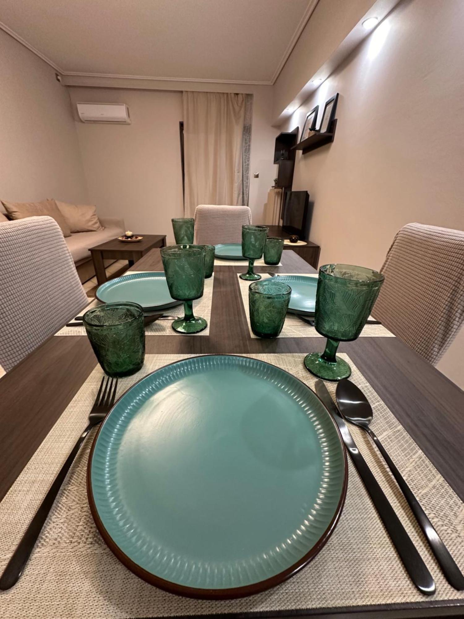 Lux Apartment Next To The Sea Piraeus Luaran gambar