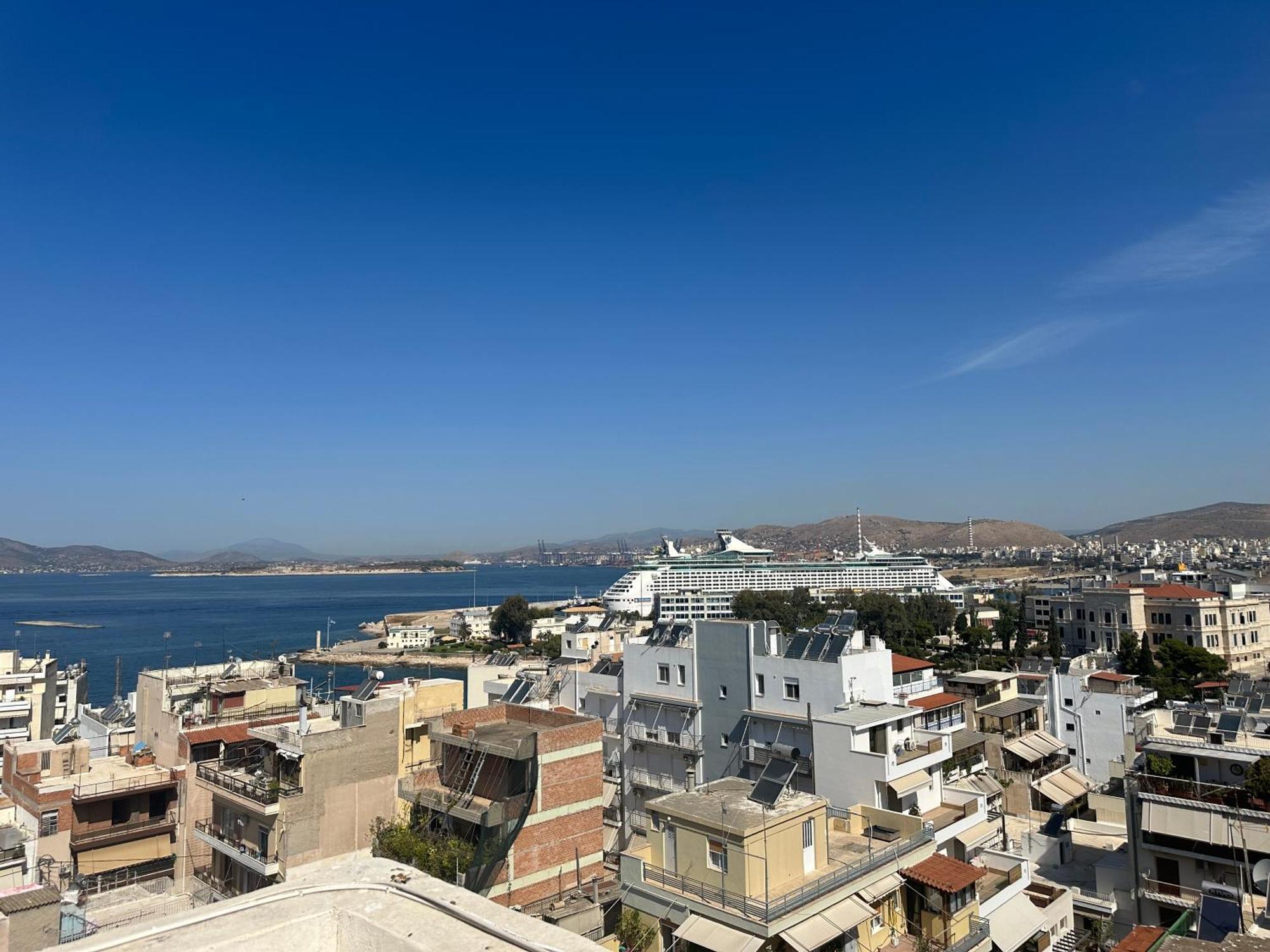 Lux Apartment Next To The Sea Piraeus Luaran gambar